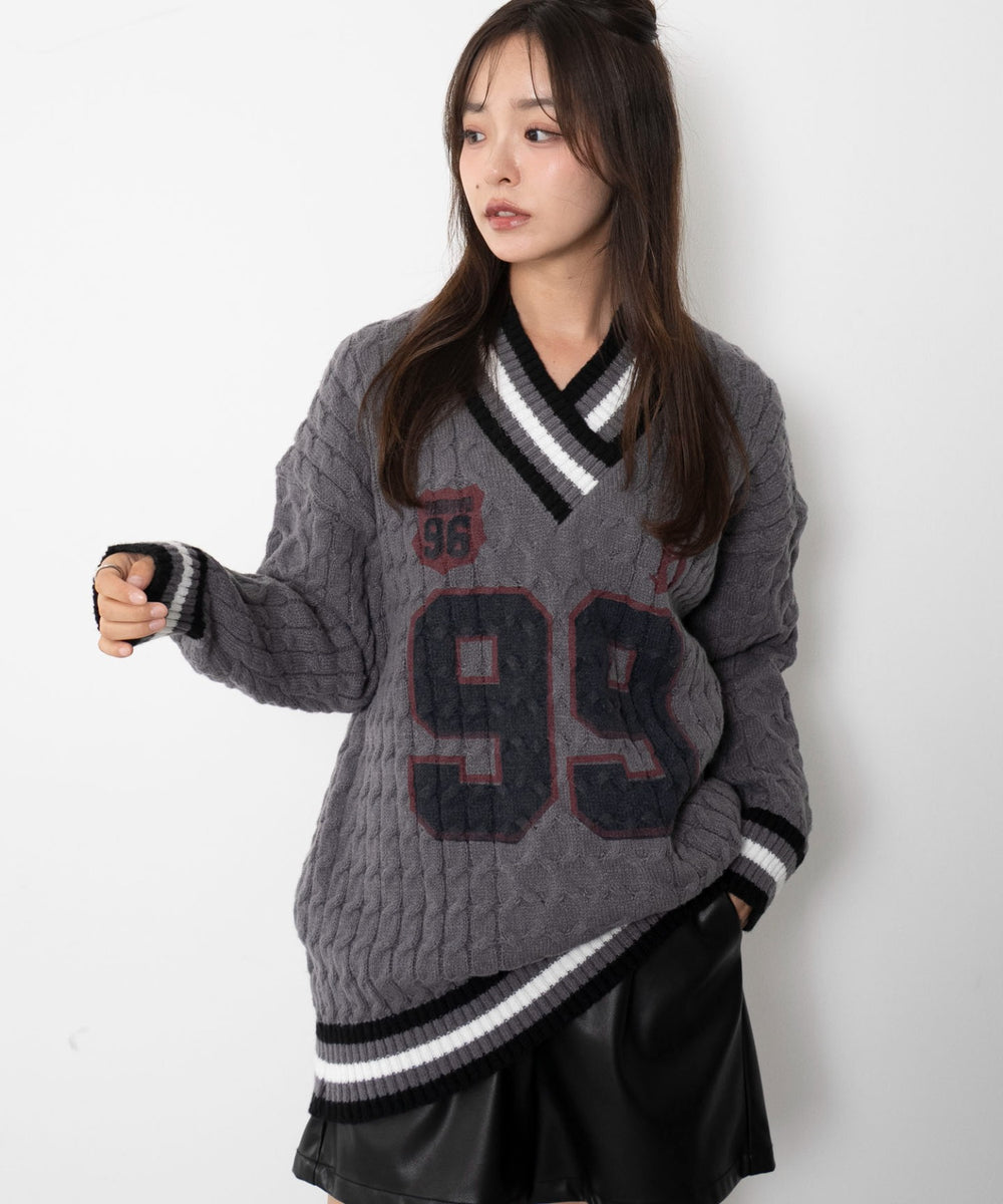 チャコール　モデル：165cm F着用