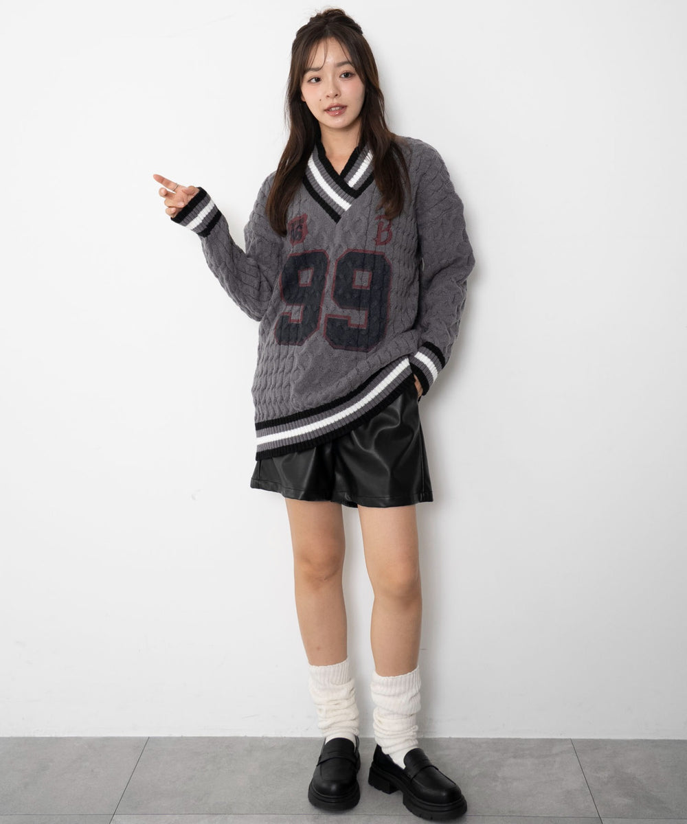 チャコール　モデル：165cm F着用