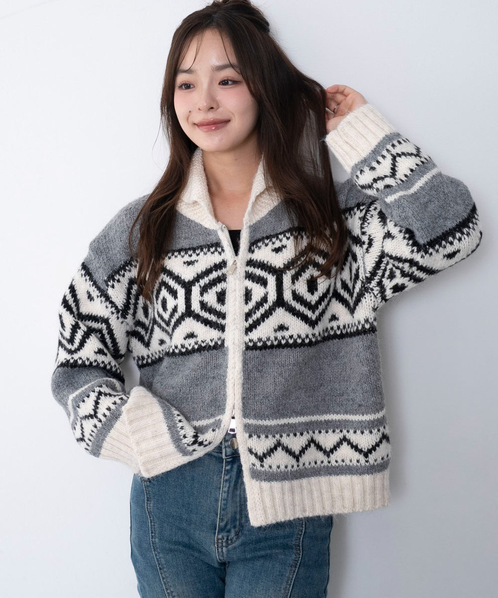 グレー　モデル：165cm F着用