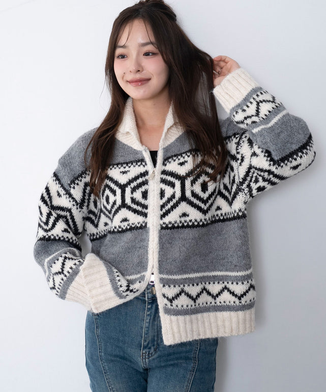 グレー　モデル：165cm F着用