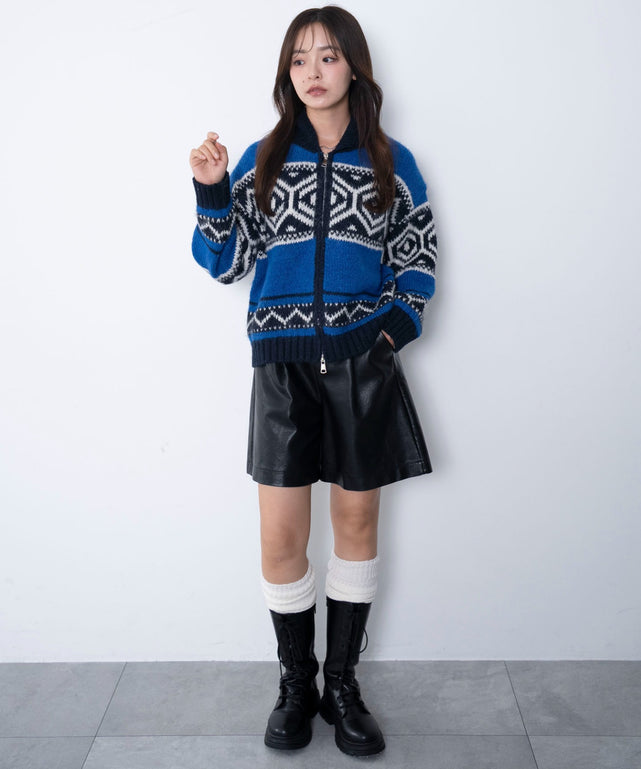 ブルー　モデル：165cm F着用