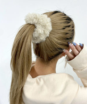 ホワイトアイボリー