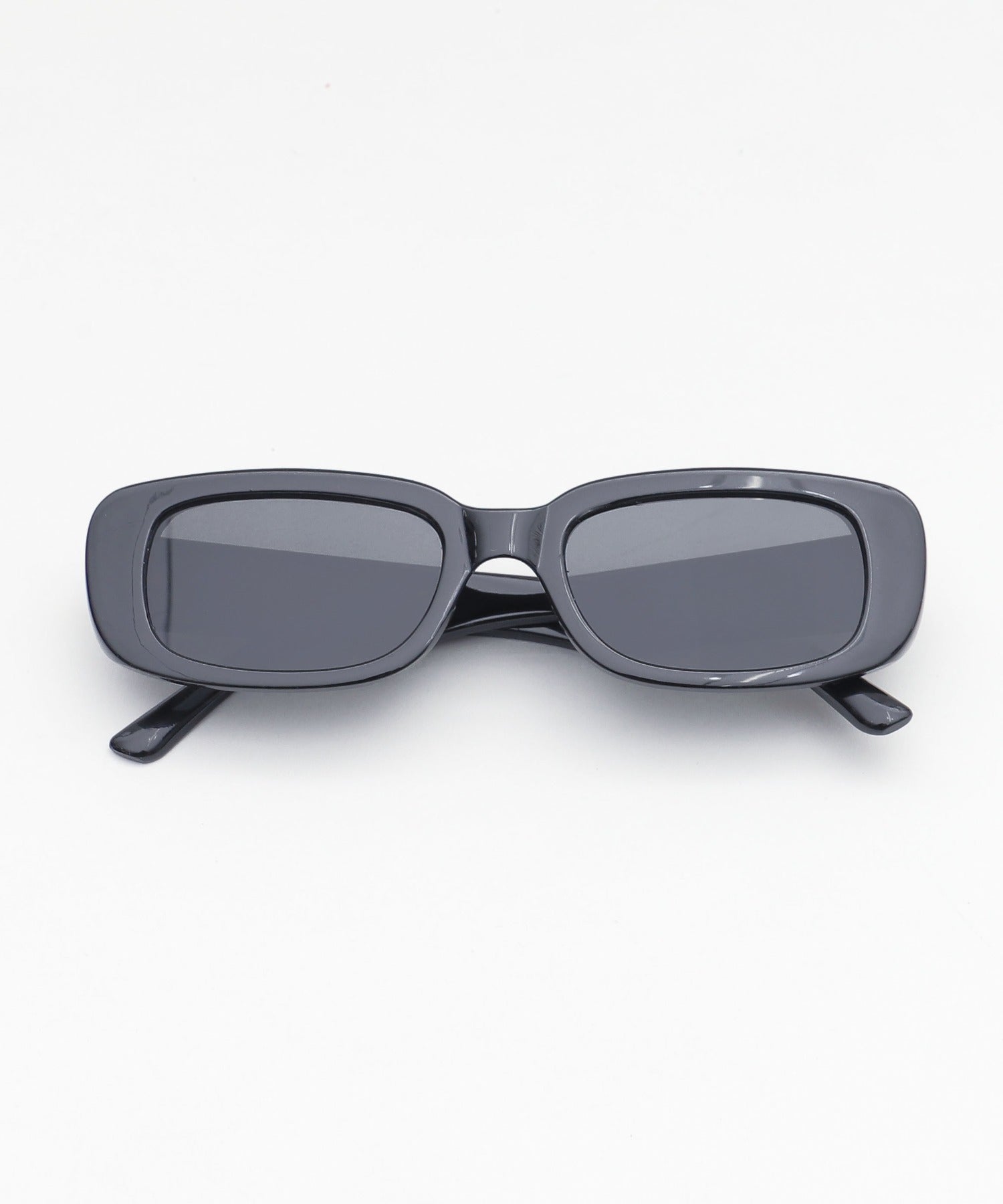 BYREDO グレー スクエアサングラス BYREDO グレー スクエアサングラス