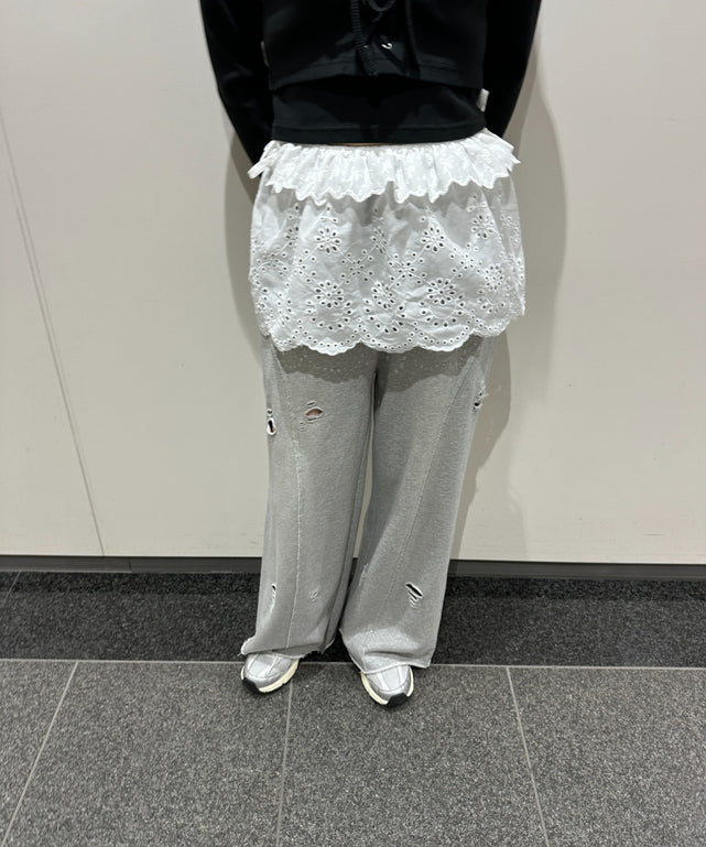 エンブロレースリボンスカート