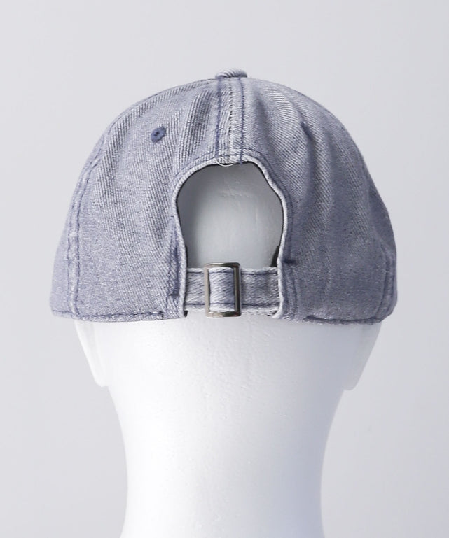 ラメレース付ロゴ刺繍キャップ