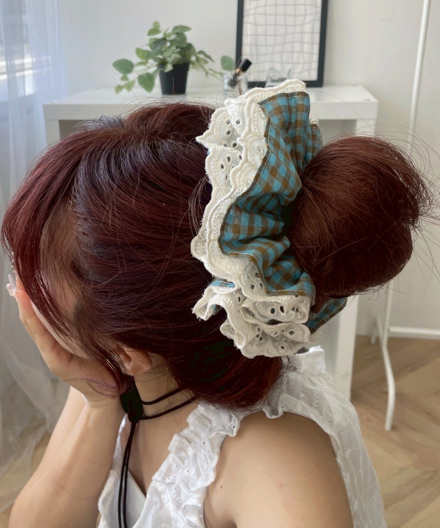 専用❤︎ベーシックチェック×グレージュイエロー❤︎チャーム付きシュシュ 専用❤︎ベーシックチェック×グレージュイエロー❤︎チャーム付き