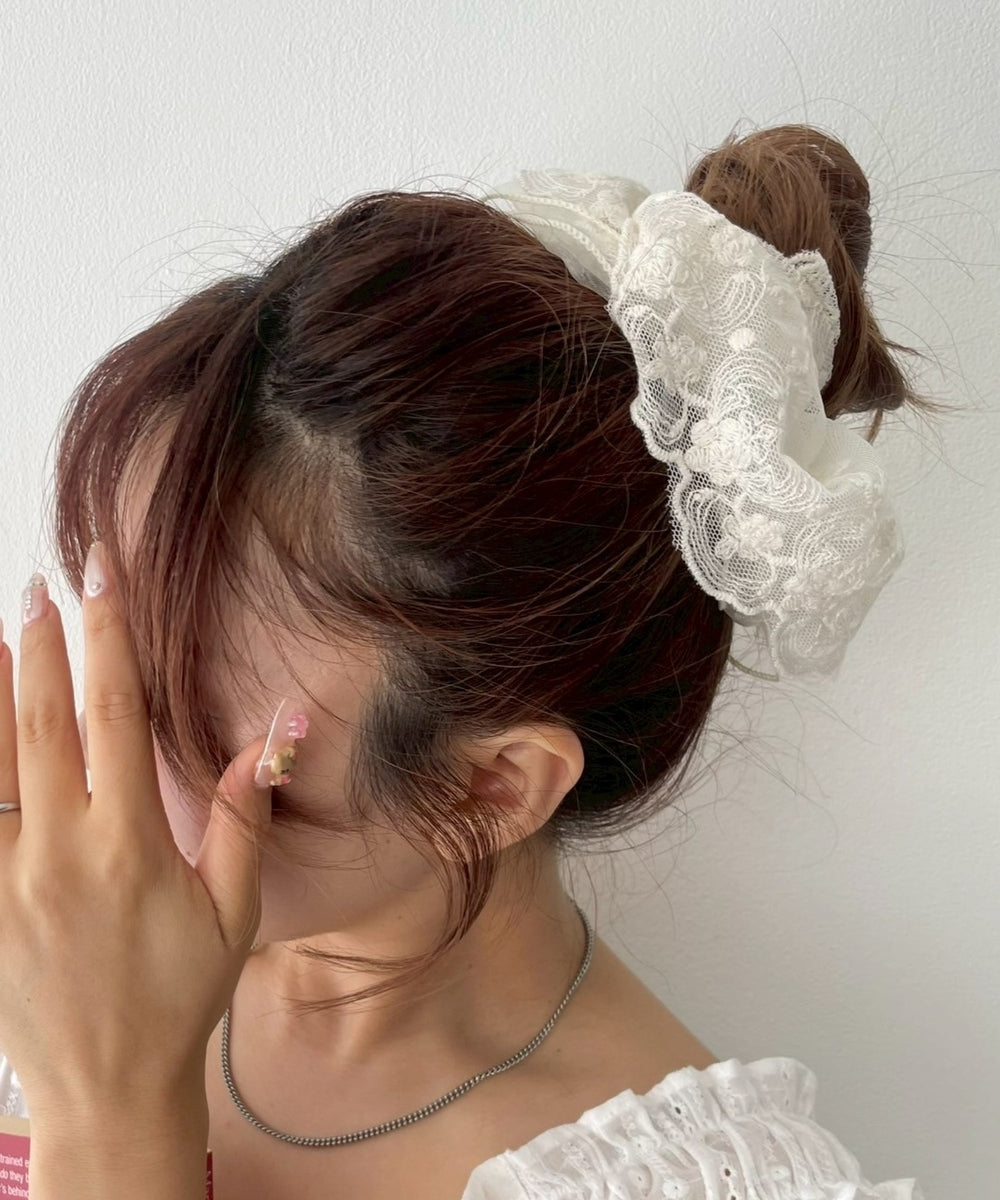 ホワイトアイボリー