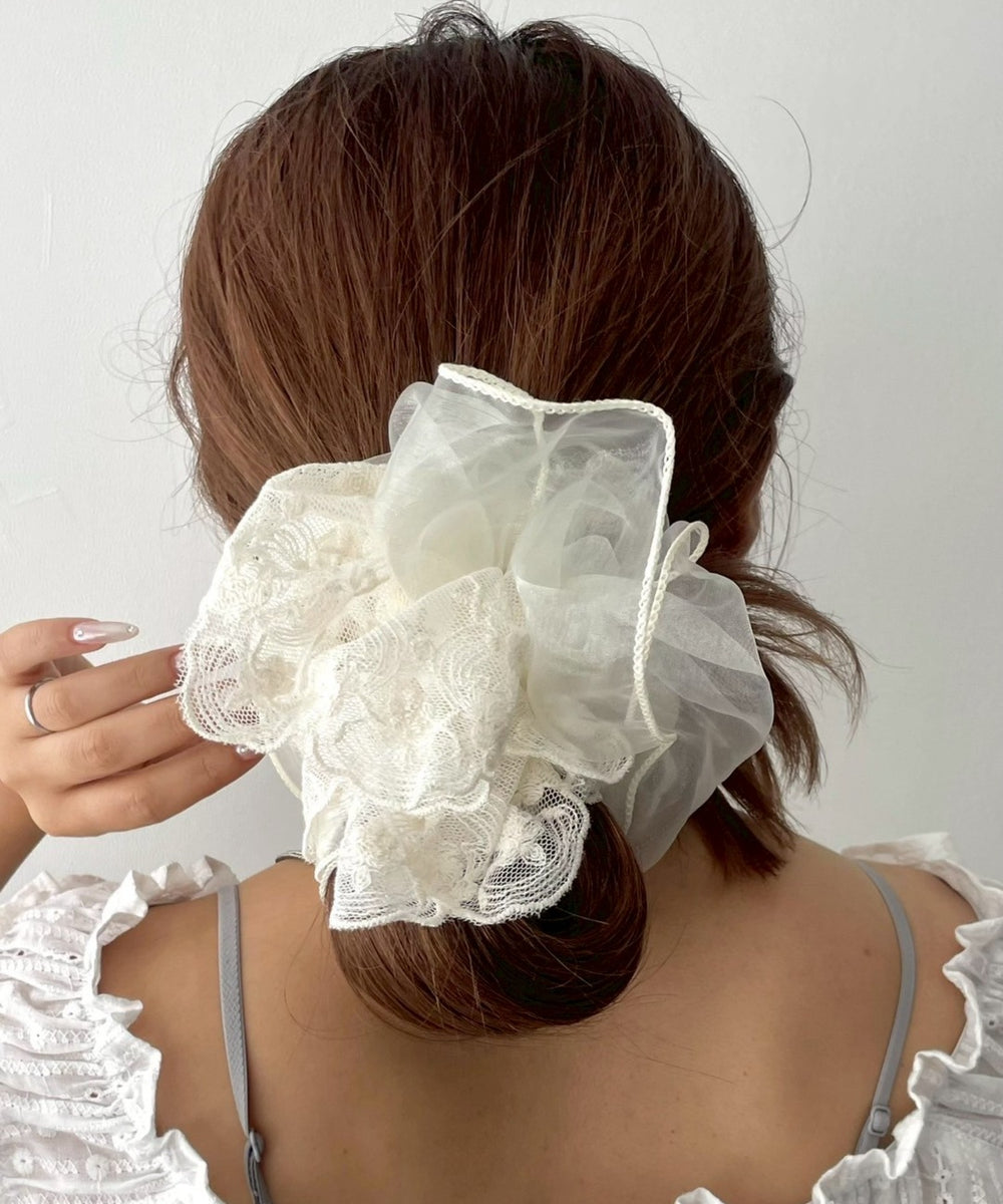 ホワイトアイボリー