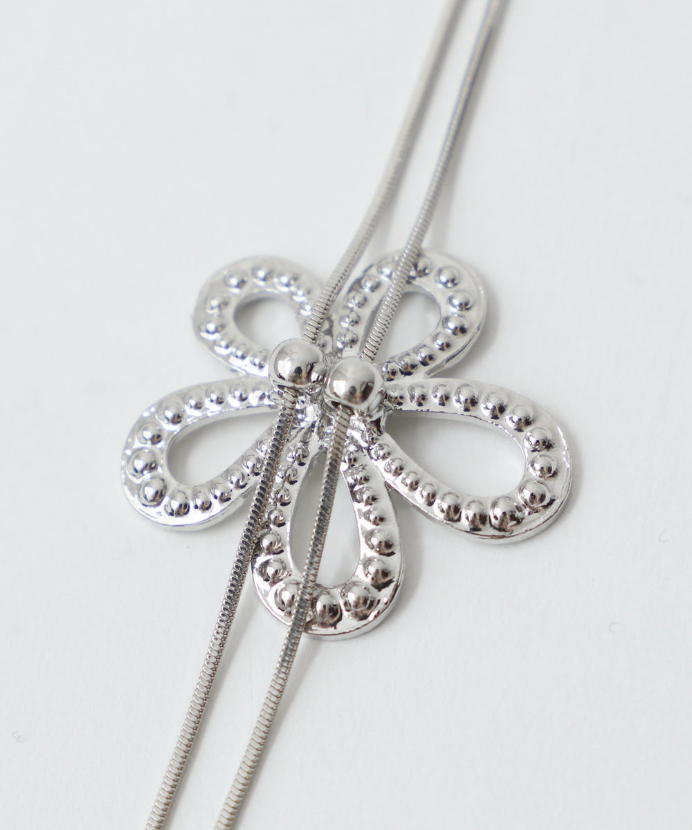 Lモチーフループタイネックレス