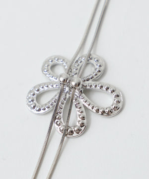 Lモチーフループタイネックレス