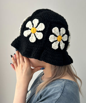 フラワーフリルニットハット