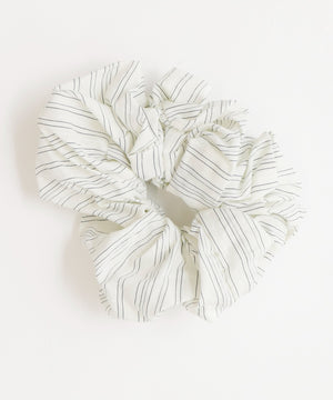 ホワイトアイボリー