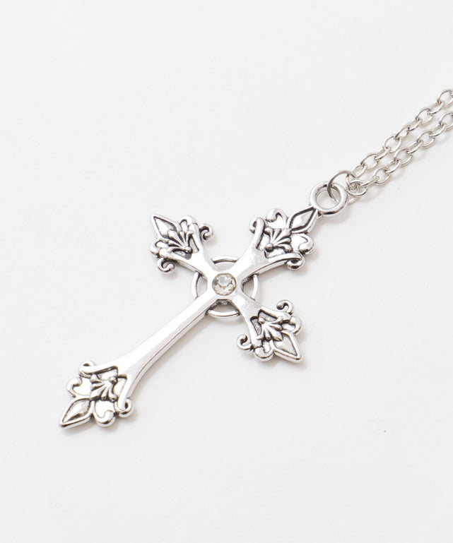 Lクロスモチーフロングチェーンネックレス