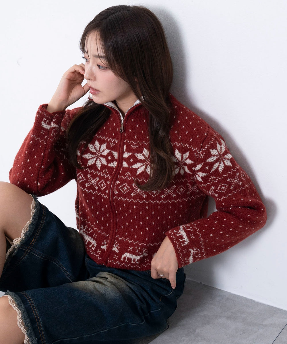 レッド　モデル：165cm F着用