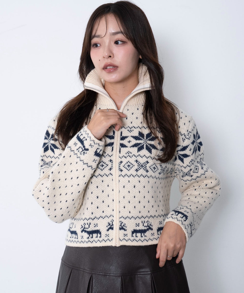 ホワイトアイボリー　モデル：165cm F着用