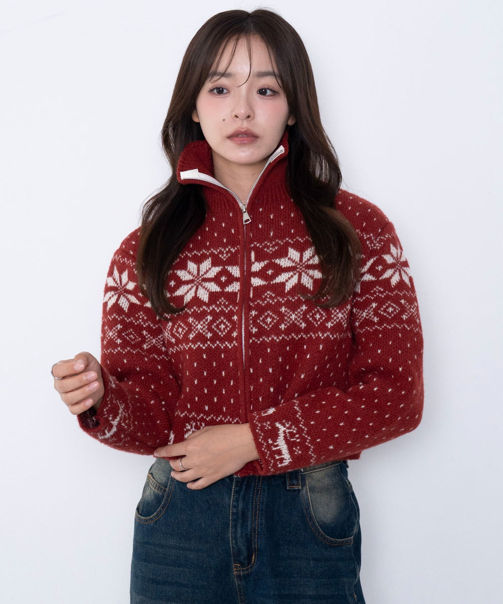 レッド　モデル：165cm F着用