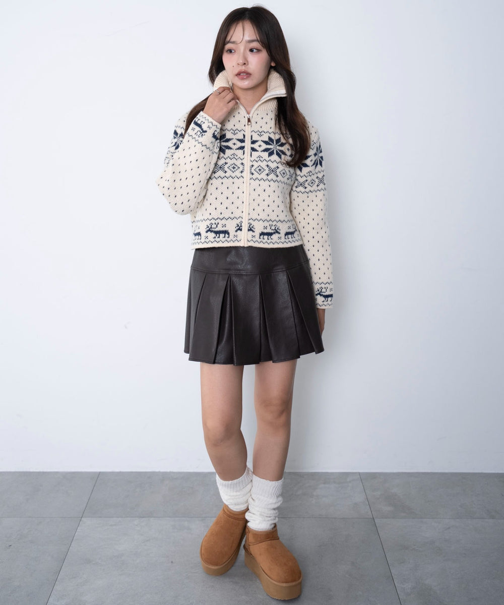 ホワイトアイボリー　モデル：165cm F着用