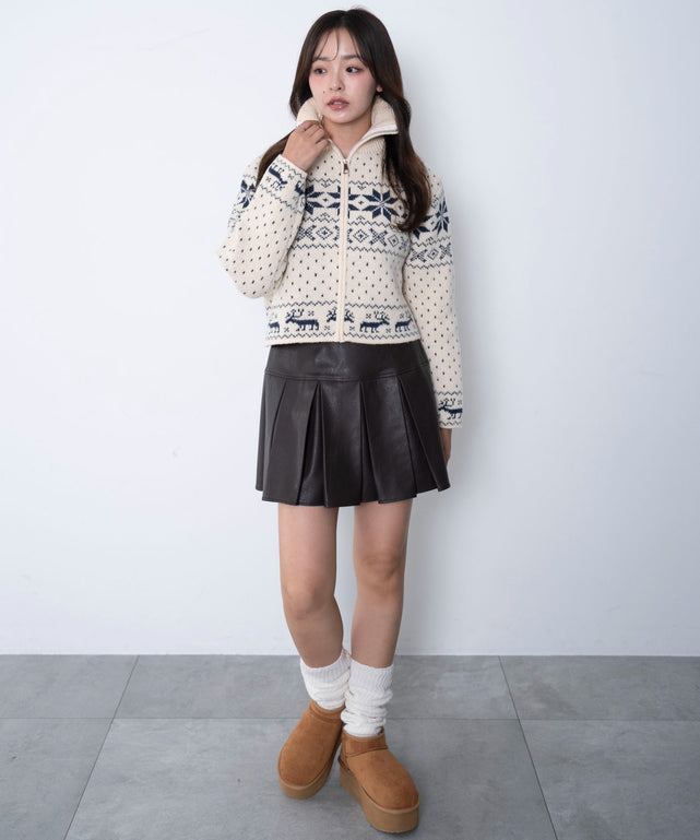 ホワイトアイボリー　モデル：165cm F着用