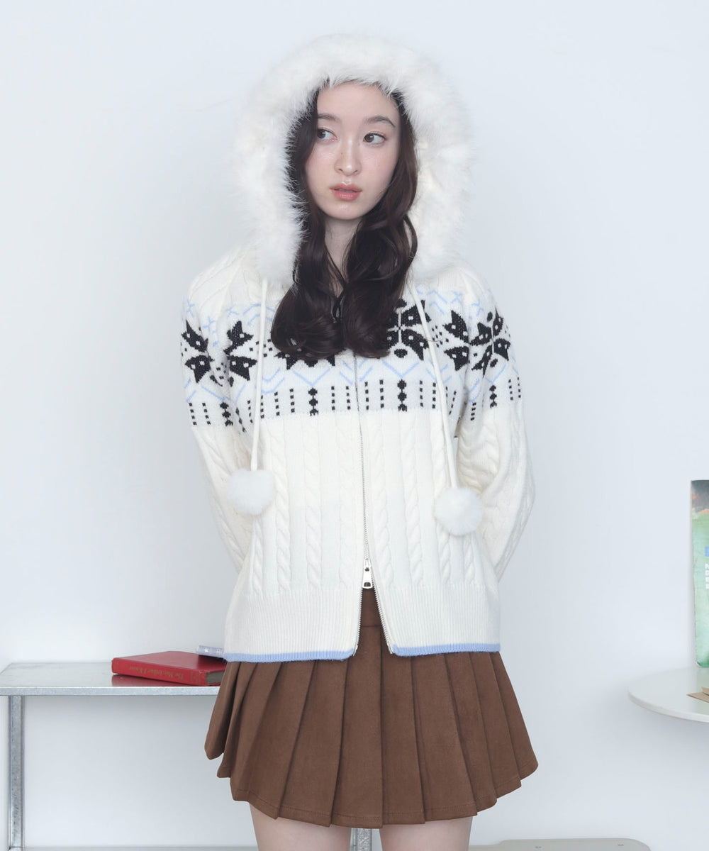 ホワイトアイボリー　モデル：163cm F着用