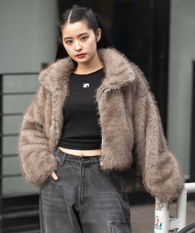 ブラウン　モデル：161cm F着用