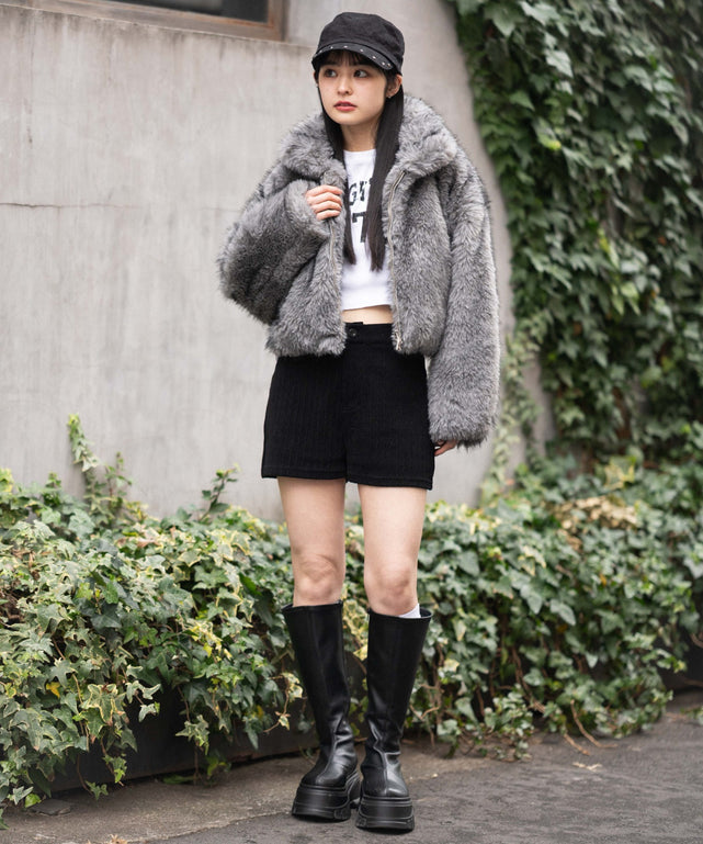 チャコール　モデル：161cm F着用