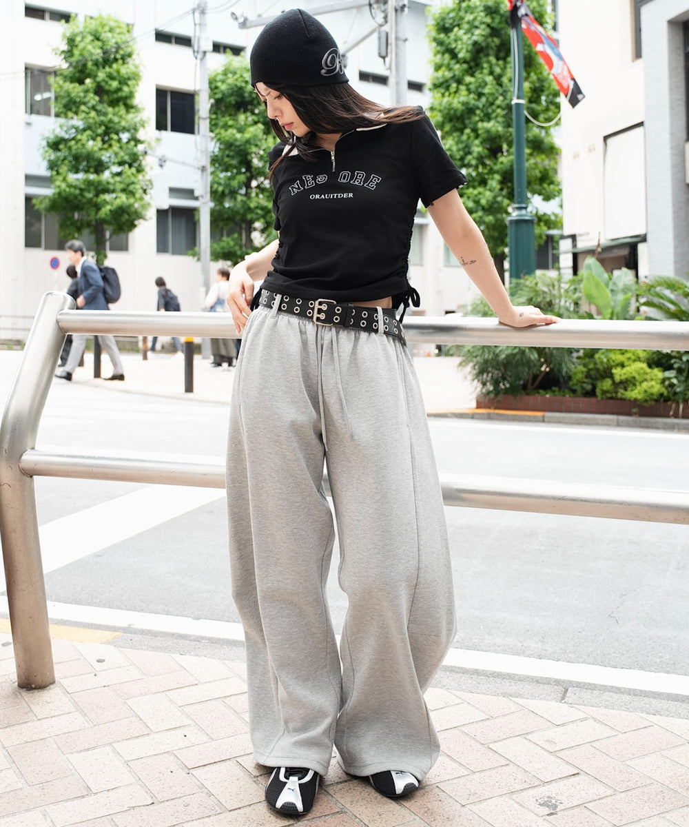 ブラック　モデル：159cm F着用