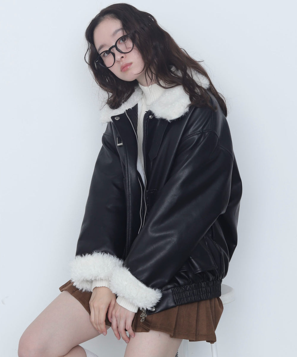 ブラック　モデル：163cm F着用