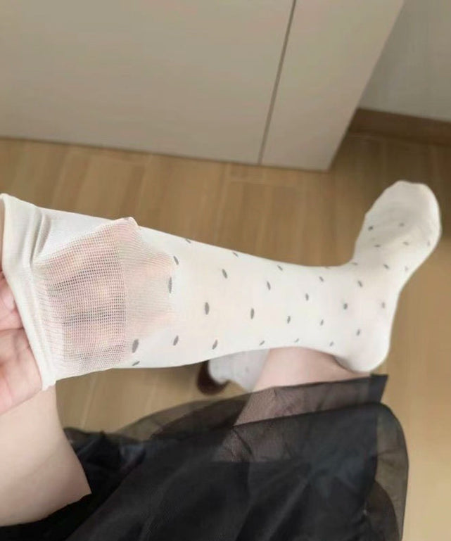 ドット柄ハイソックス(23-25cm)/オフホワイト