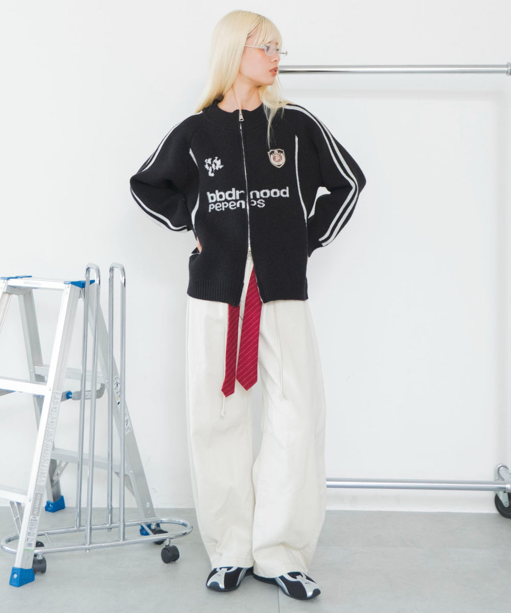 ブラック　モデル：166cm F着用