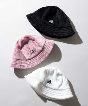 adidas　FAKEFUR　HAT