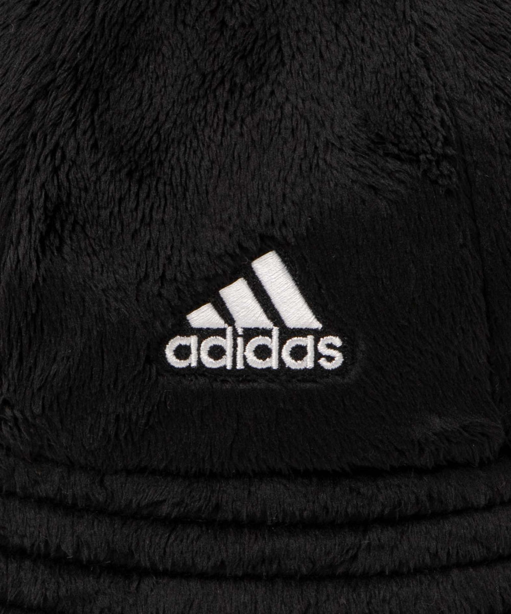 adidas　FAKEFUR　HAT