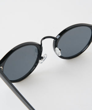 スモークレンズアイウェア