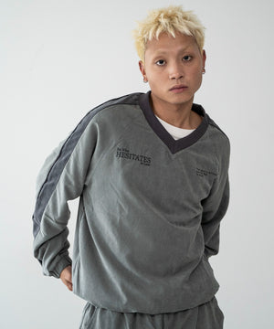 カーキ　モデル：178㎝　L着用