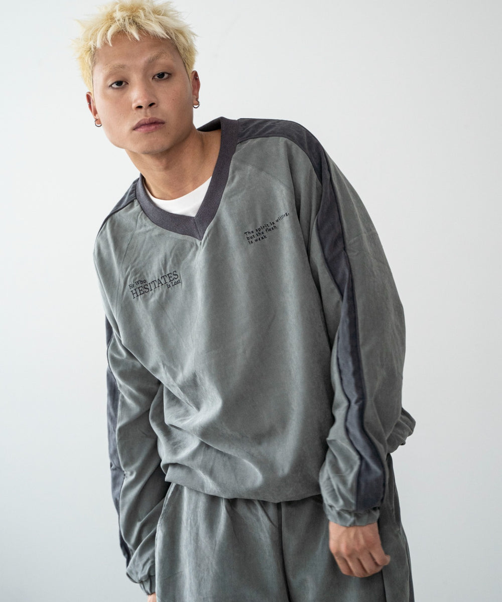 カーキ　モデル：178㎝　L着用