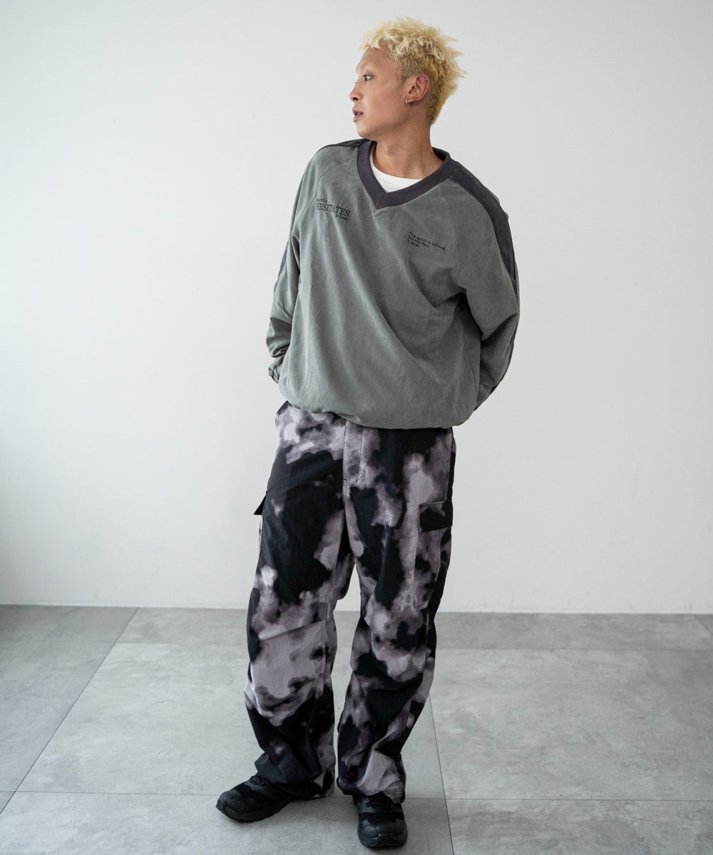 カーキ　モデル：178㎝　L着用