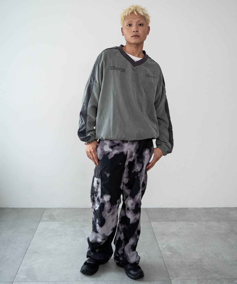 カーキ　モデル：178㎝　L着用