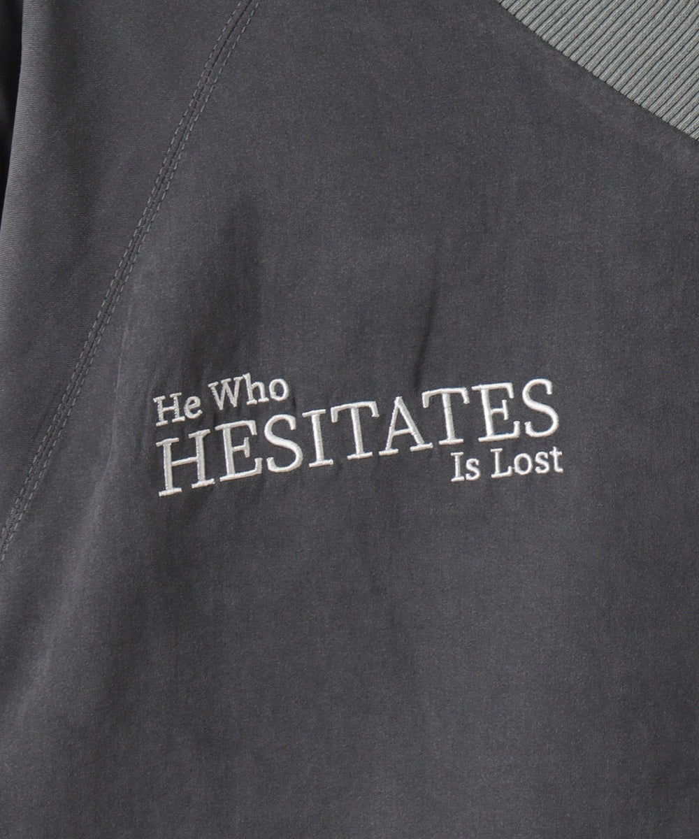 ミリタリーVネックラインプルオーバー