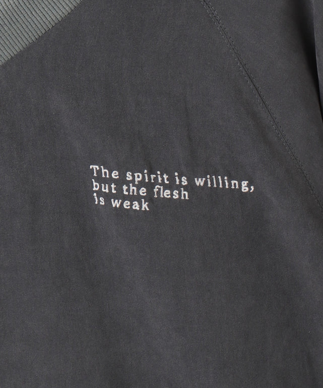 ミリタリーVネックラインプルオーバー