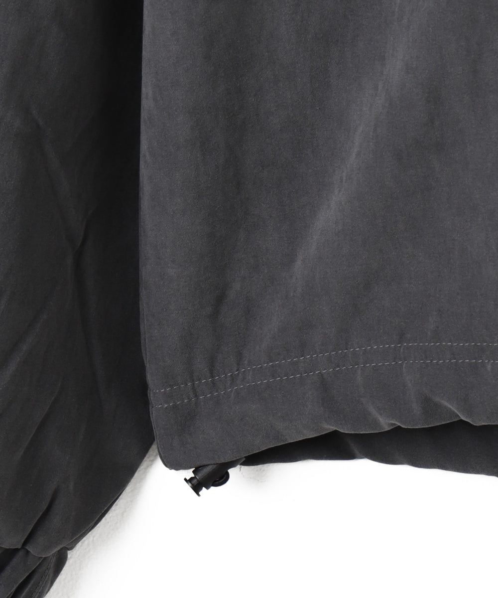 ミリタリーVネックラインプルオーバー