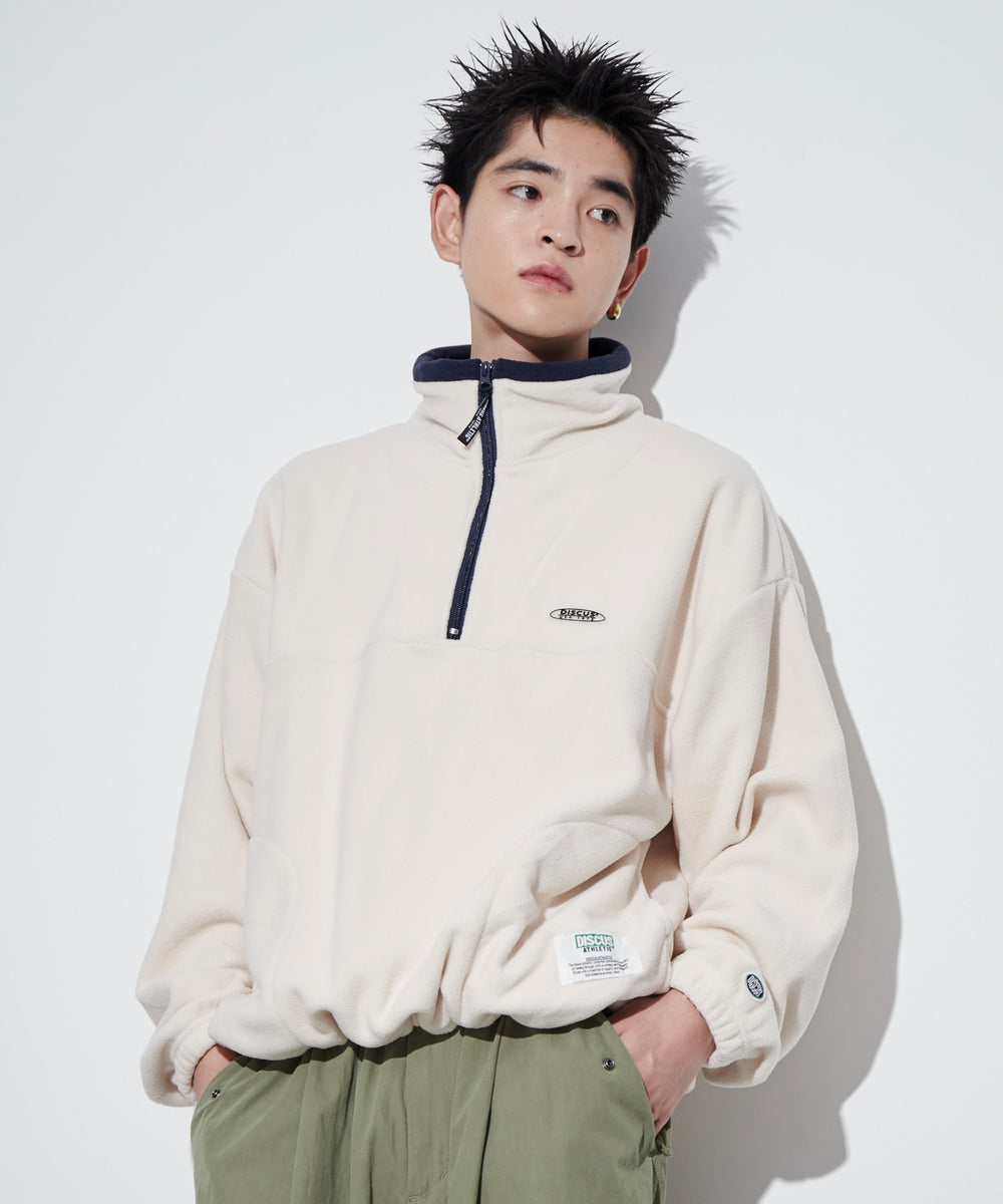 ホワイトアイボリー　モデル：180㎝　L着用