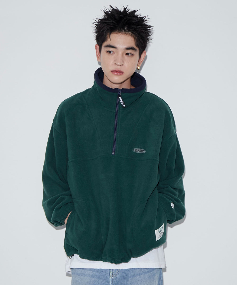 グリーン　モデル：180㎝　L着用