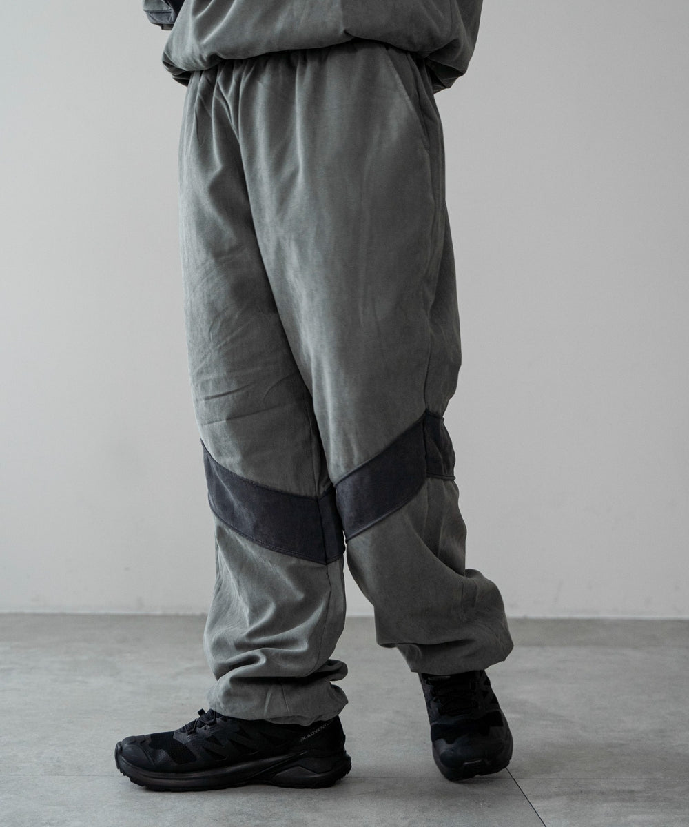 カーキ　モデル：178㎝　L着用