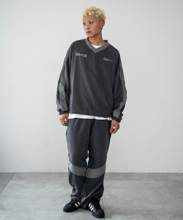 Dグレー　モデル：178㎝　L着用