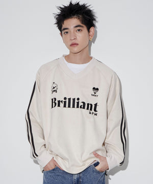 ホワイトアイボリー　モデル：180㎝　L着用