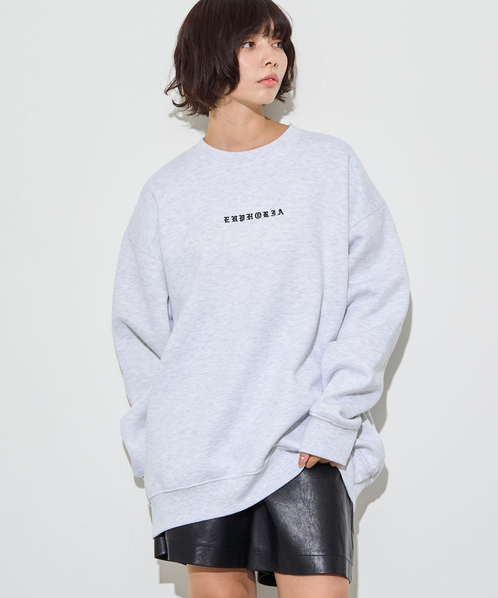 アッシュグレー　モデル:160cm L着用