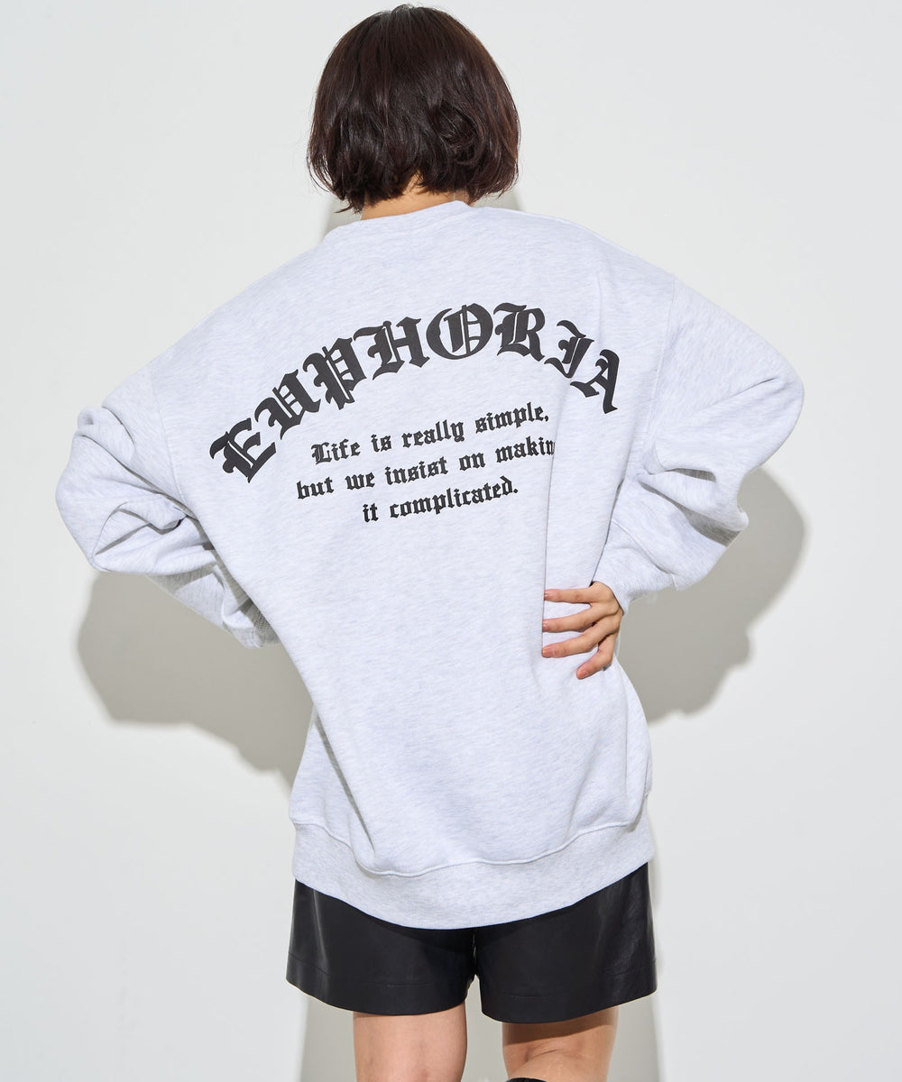 アッシュグレー　モデル:160cm L着用