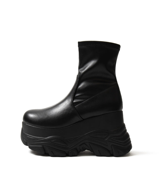 厚底ボリュームスニーカーソールショートブーツ