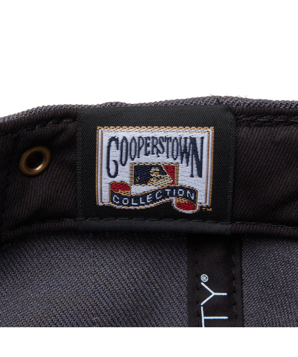 グラファイト／ネイビー（ネイビー）