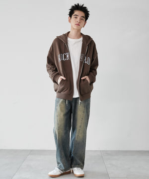 デニム淡加工 モデル：180cm L着用