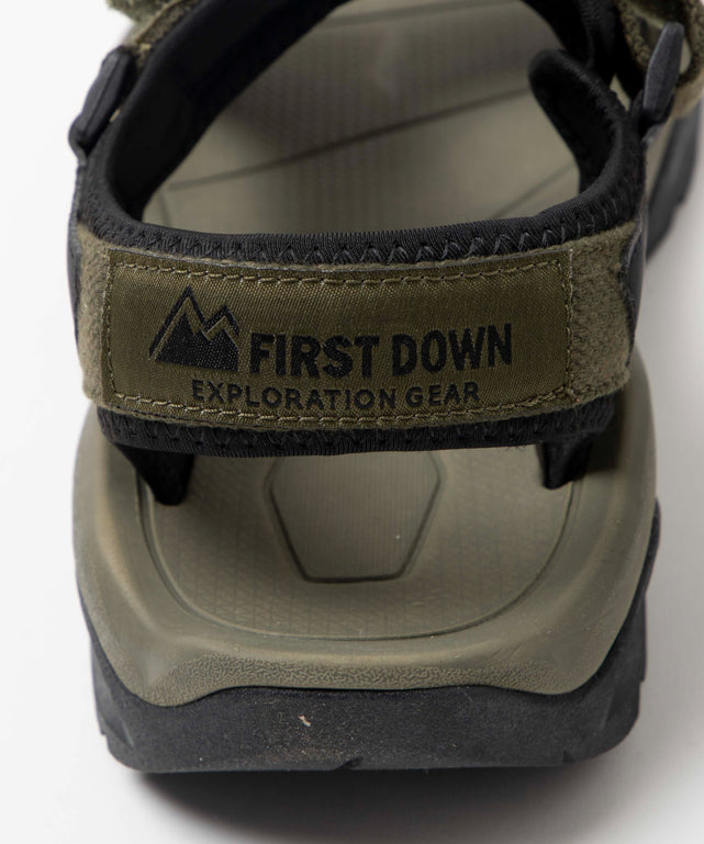 FIRST　DOWN　スポーツサンダル
